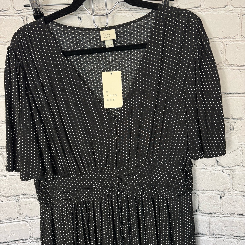 a new day NWT Black White Polka Dot Dress Short Sleeve A-Line V-Neck Size Large - Picture 3 of 9